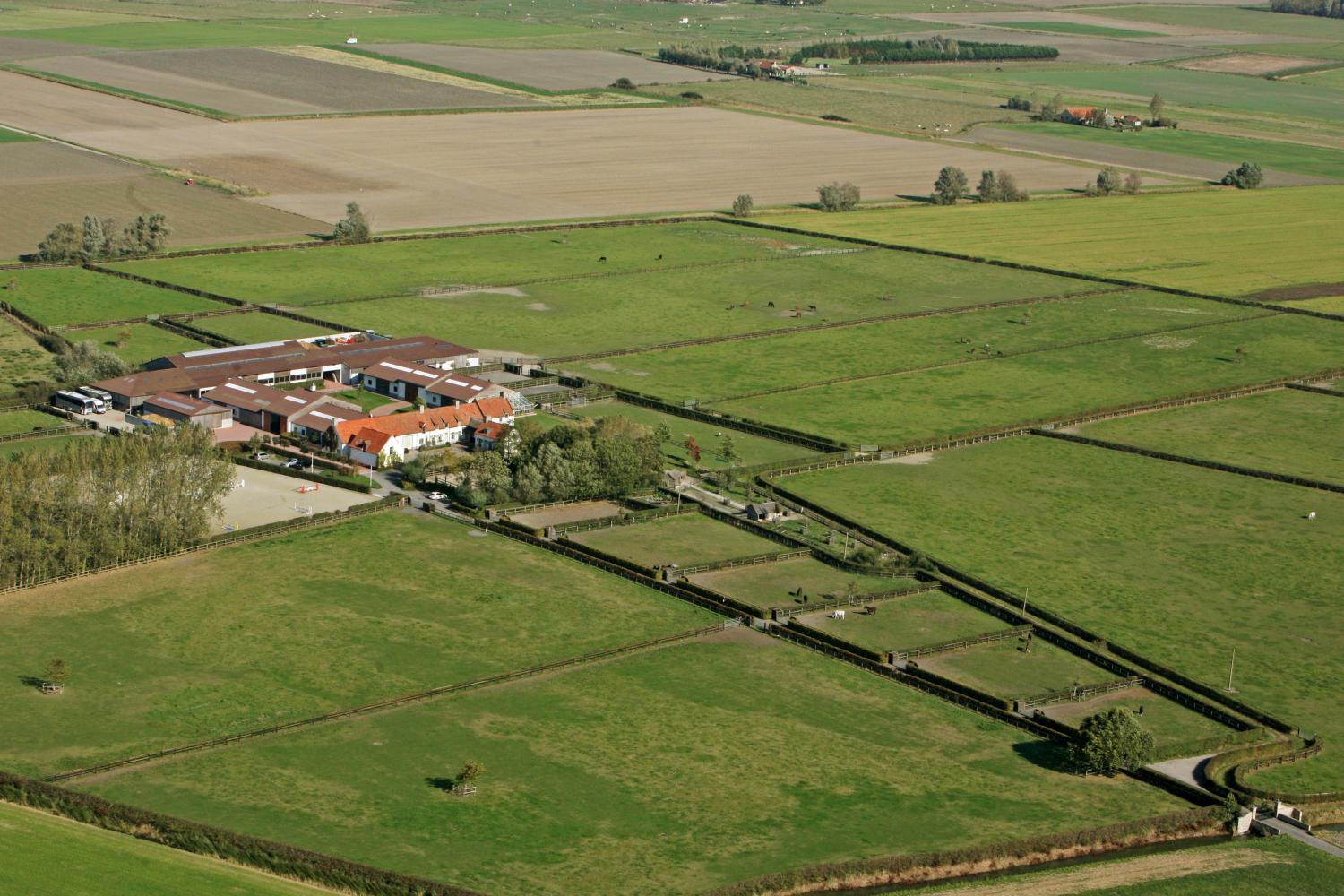 Maak je dromen waar !  Calais 50 km - Ostend Airport 12 km - Brussels 100km